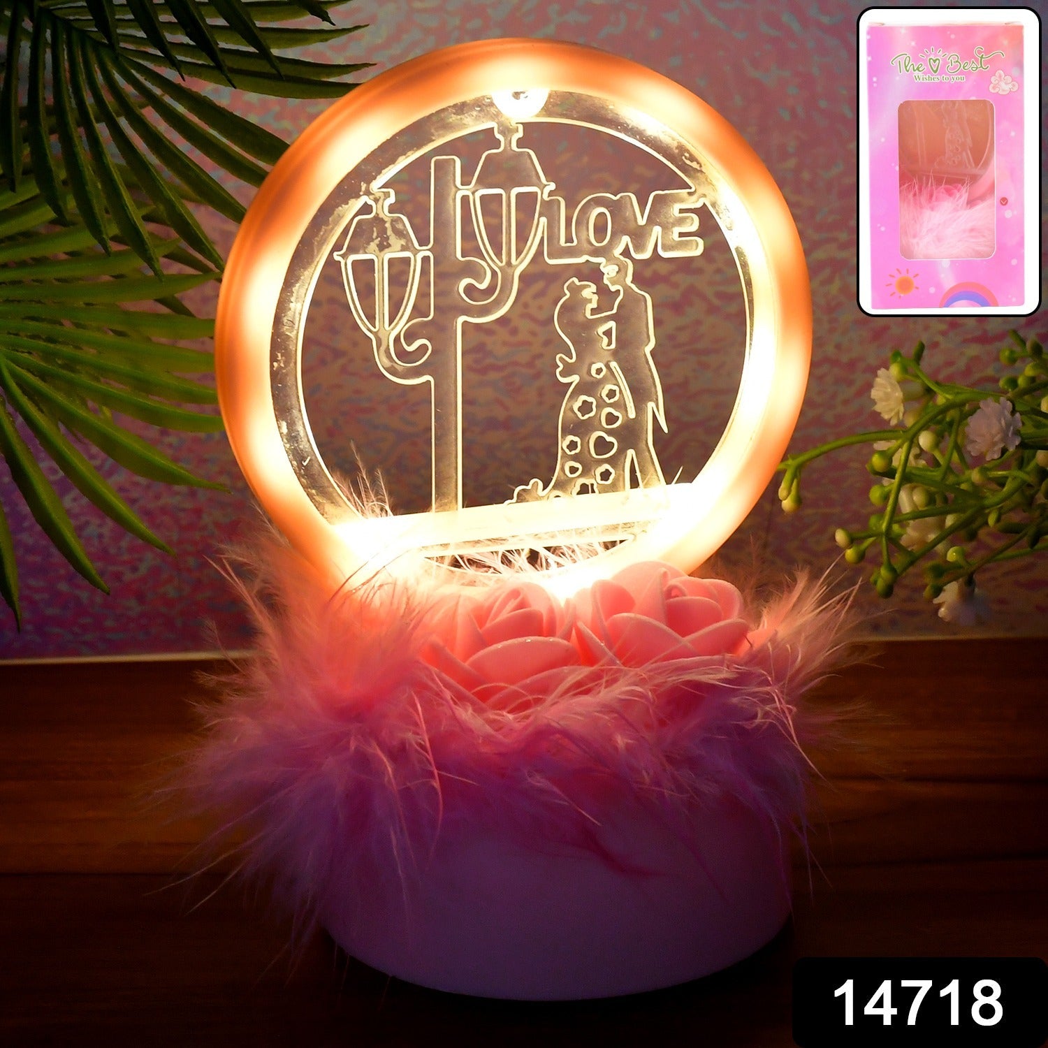 Round Romantic Love Couple Showpiece Round Romantic Love Couple Showpiece